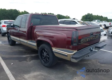 1997 Chevrolet C1500 Sportside z USA, uszkodzony, nr VIN 2GCEC19R5V1103740